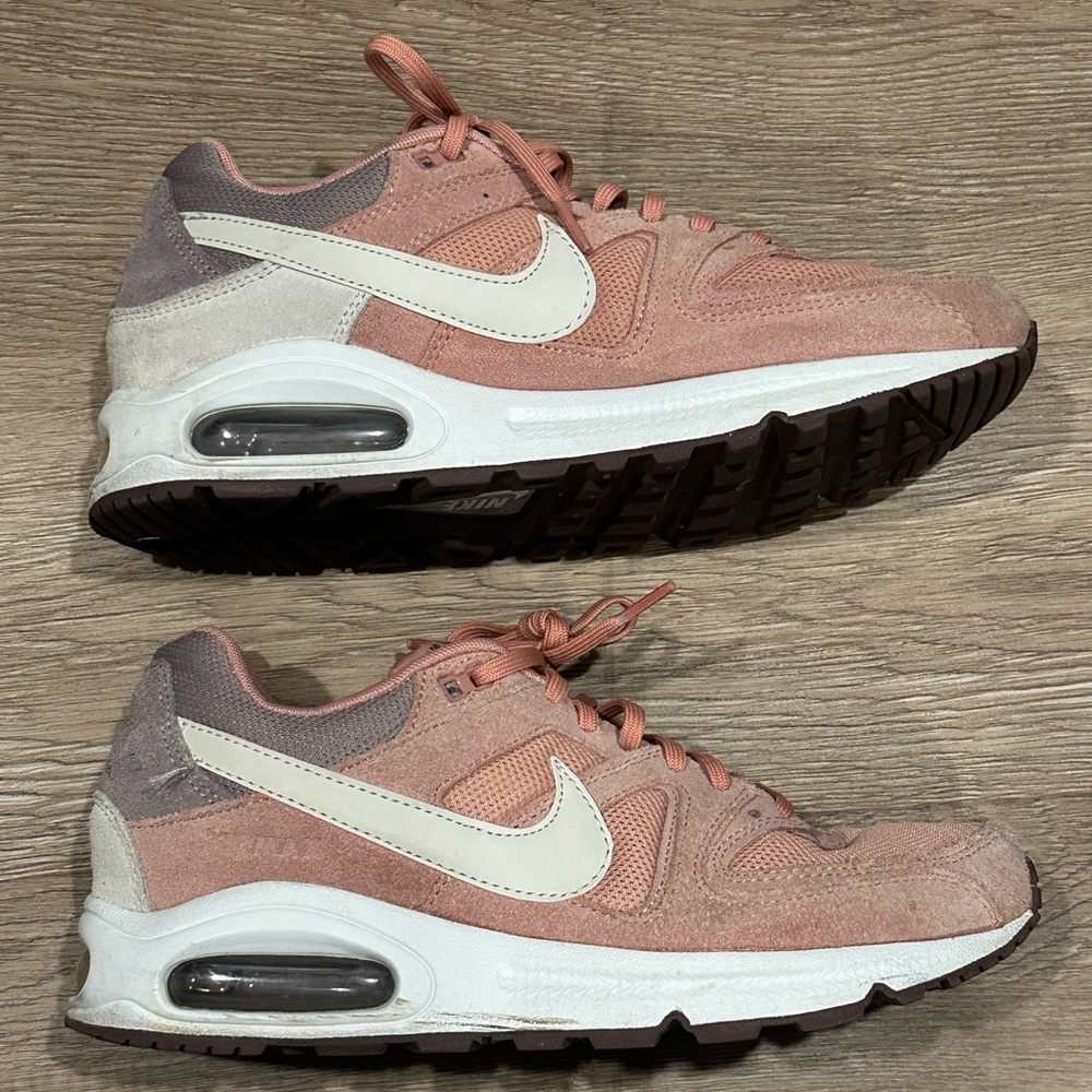 Nike Air Max Command size 9